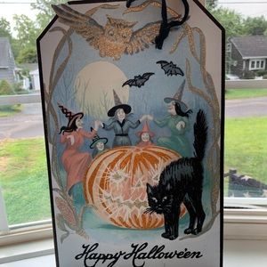 🎃 Vintage Style Happy Halloween Hanging Sign